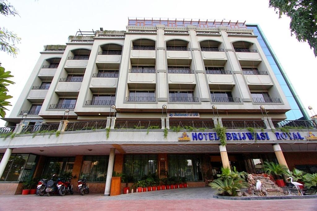 Brijwasi Royal Hotel Mathura Exterior photo